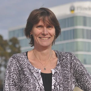 Professor Karen Reynolds Headshot 